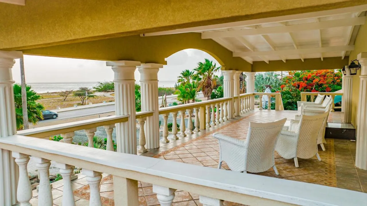 Latitude12 Beach Villa 팜비치 0*,  아루바