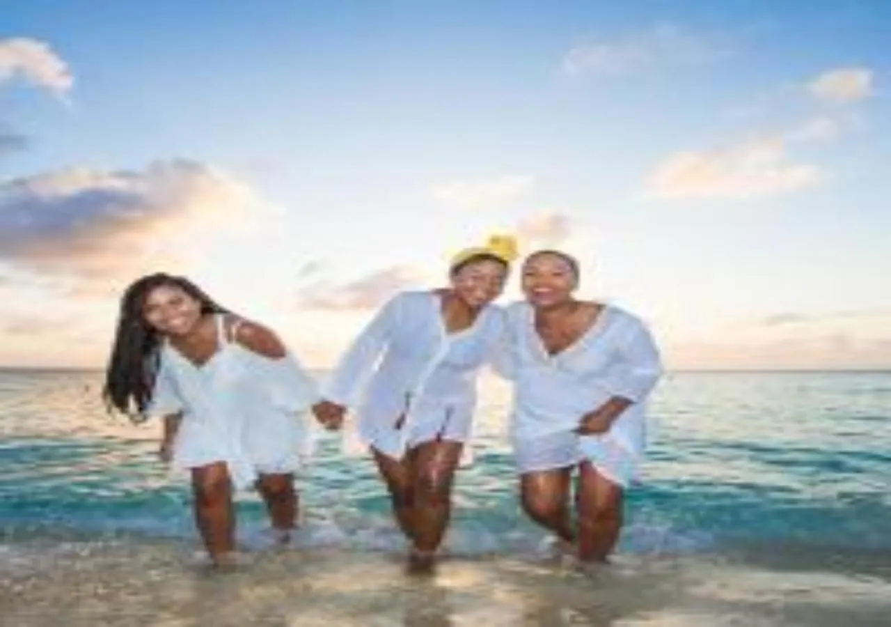 Latitude12 Beach Villa Palm Beach