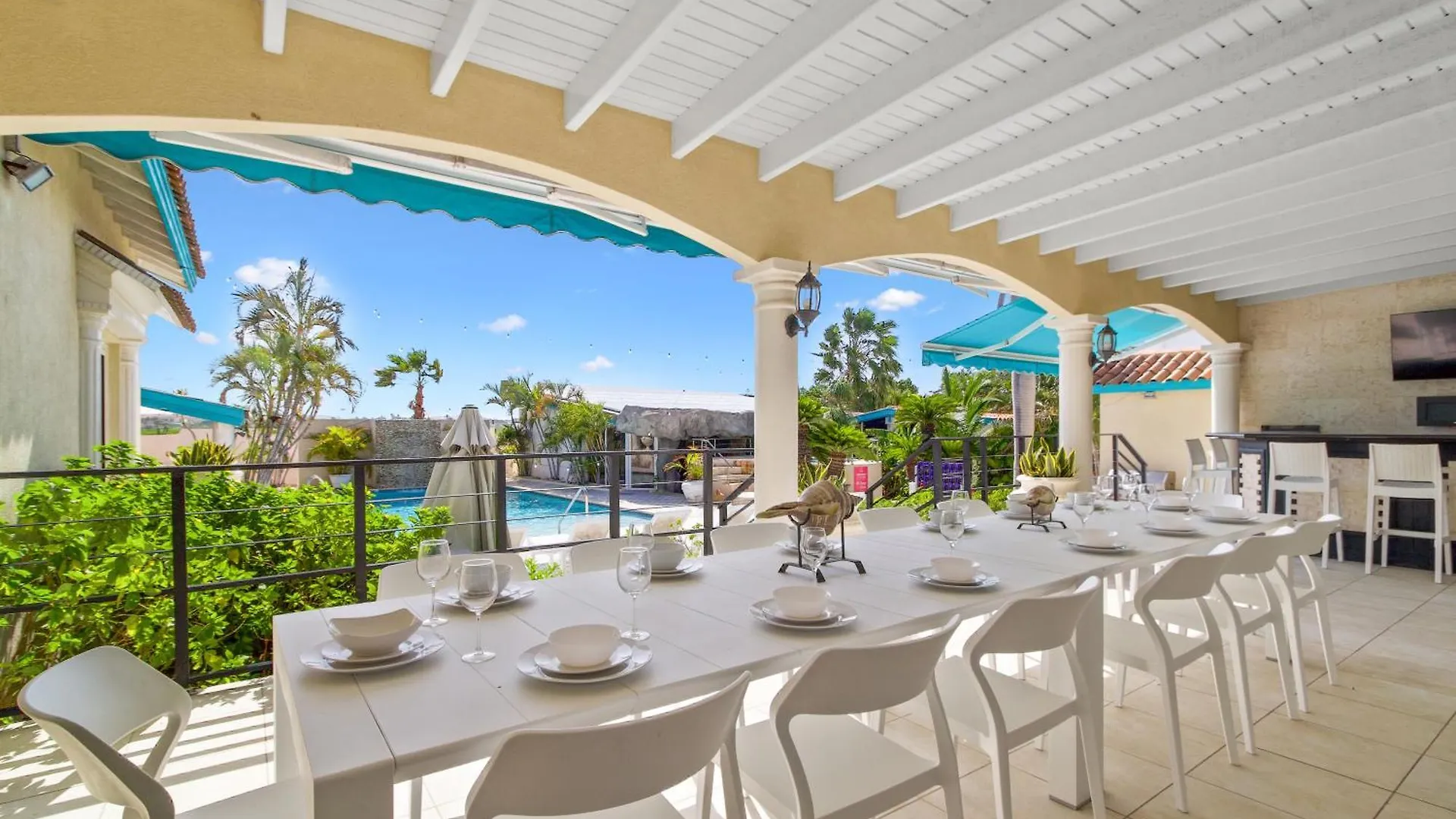 Latitude12 Beach Villa Palm Beach Aruba